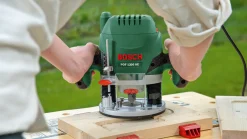BOSCH Fräsar<HANDÖVERFRÄS POF 1200 AE