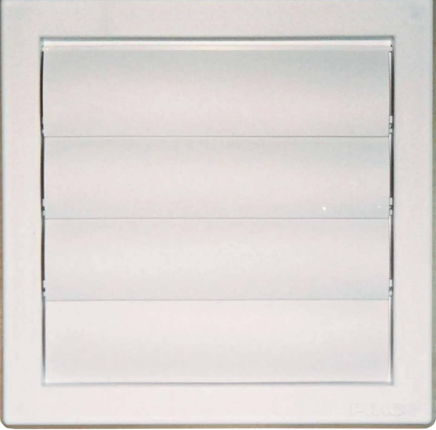 FRESH Ventiler Och Galler<JALUSIGALLER 15X15CM VIT U.BAK