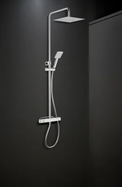 HAFA Duschset Och Duschpaket<TAKDUSCH MIX SLIM SQUARE 150CC KROM MED 300X300 DUSCHHUVUD